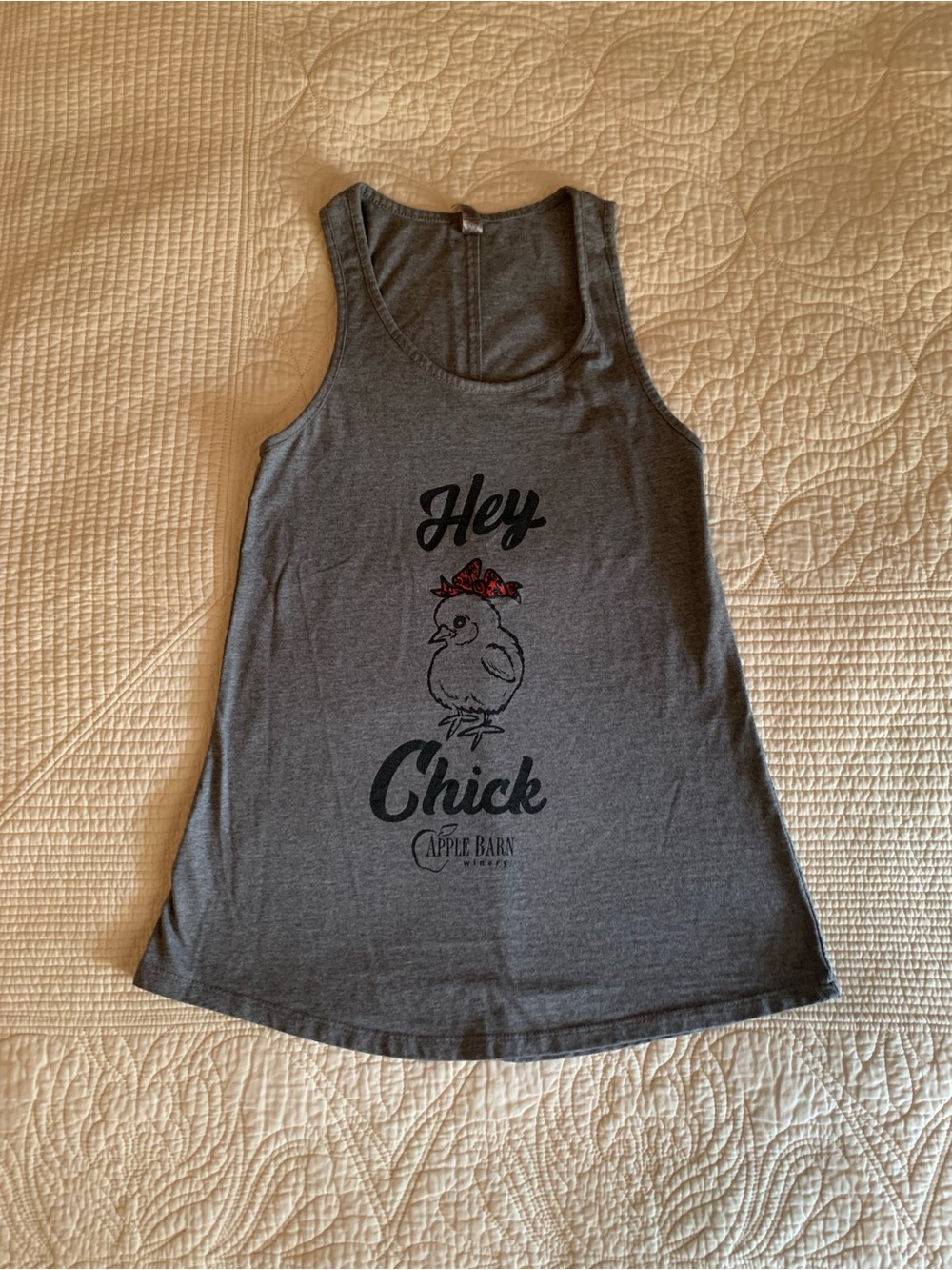 “Hey Chick" gray graphic racerback tank top